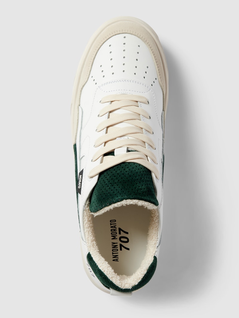 Sneaker mit Schnürverschluss in grün