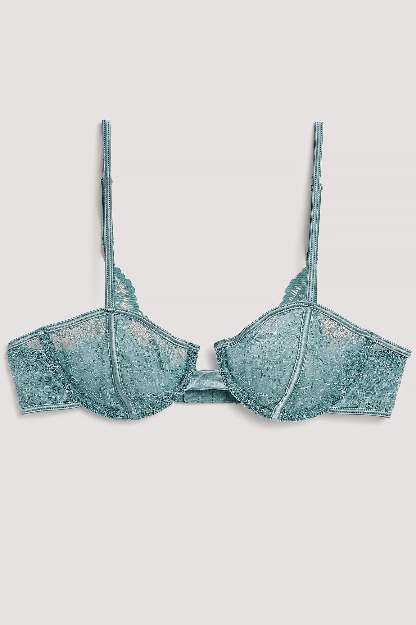 Spitzen-BH mit Cut-out
