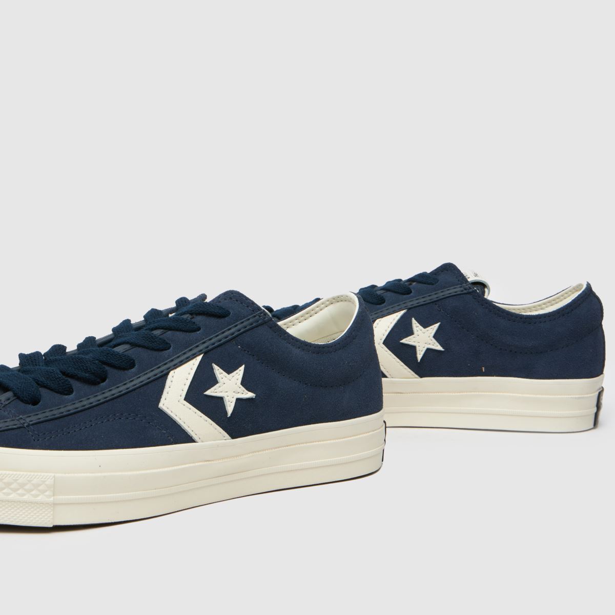 Converse – Star Player 76 – Marinblå träningsskor