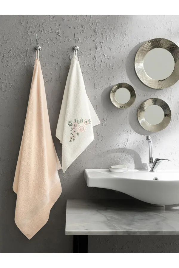 Karna Home  Elvin besticktes Handtuch-Set mit 2 Stück