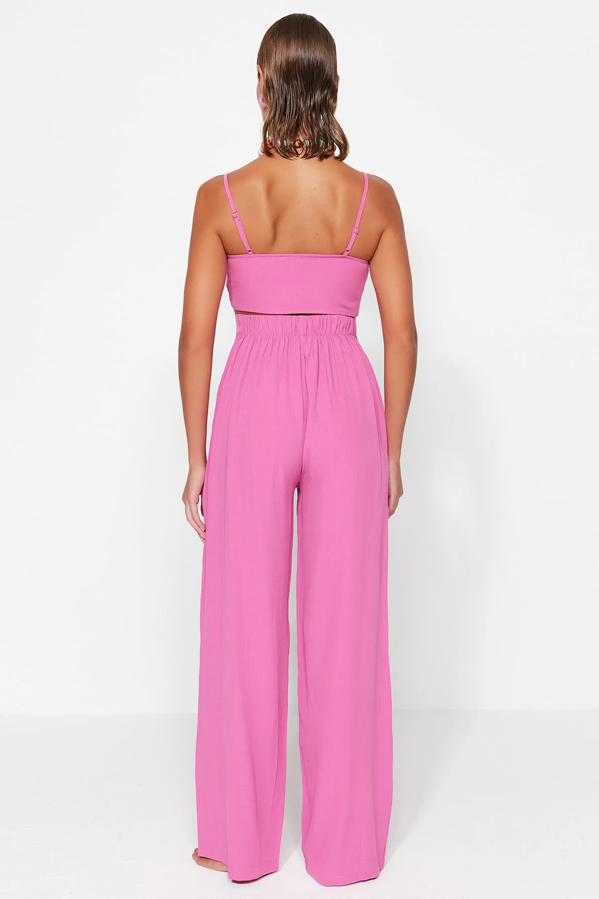 Trendyol Collection  Rosa gewebter Blusen-Hosenanzug mit Bindeband TBESS22AU0108