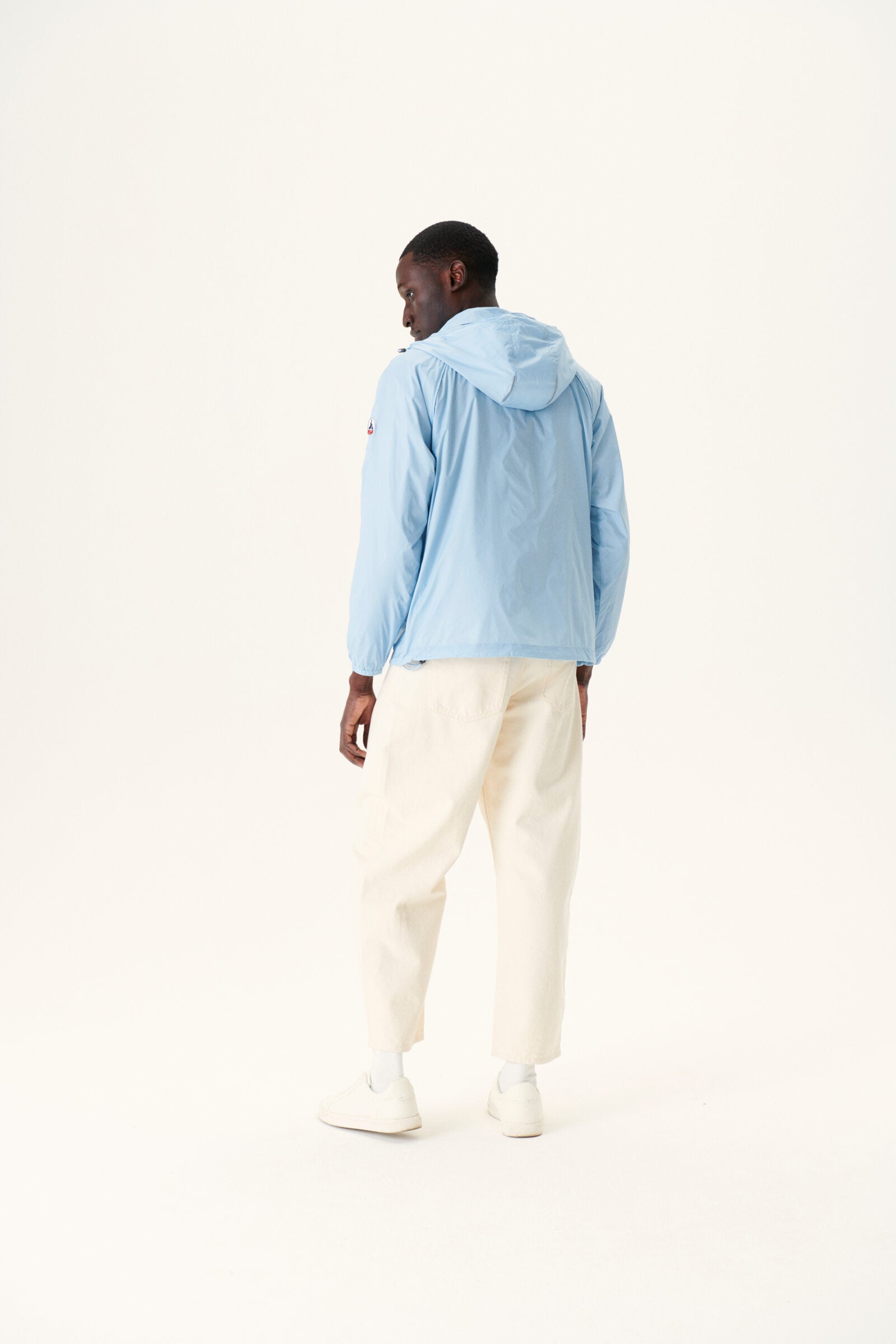 Coupe-vent à capuche Bleu clair Mistral