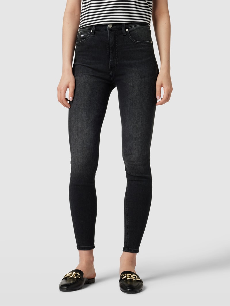 High Rise Jeans mit Label-Stitching in black