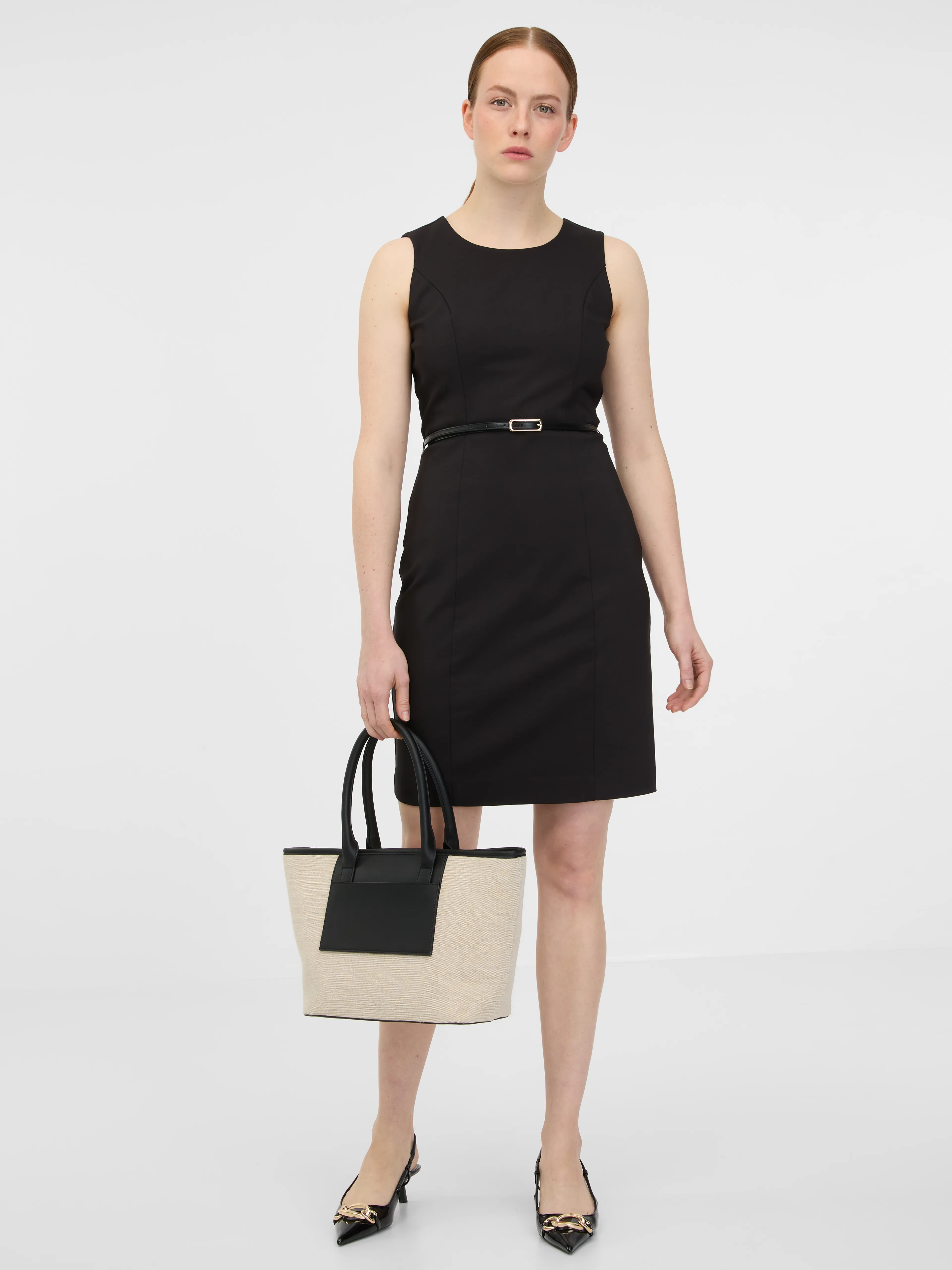 Schwarzes Damenkleid ORSAY