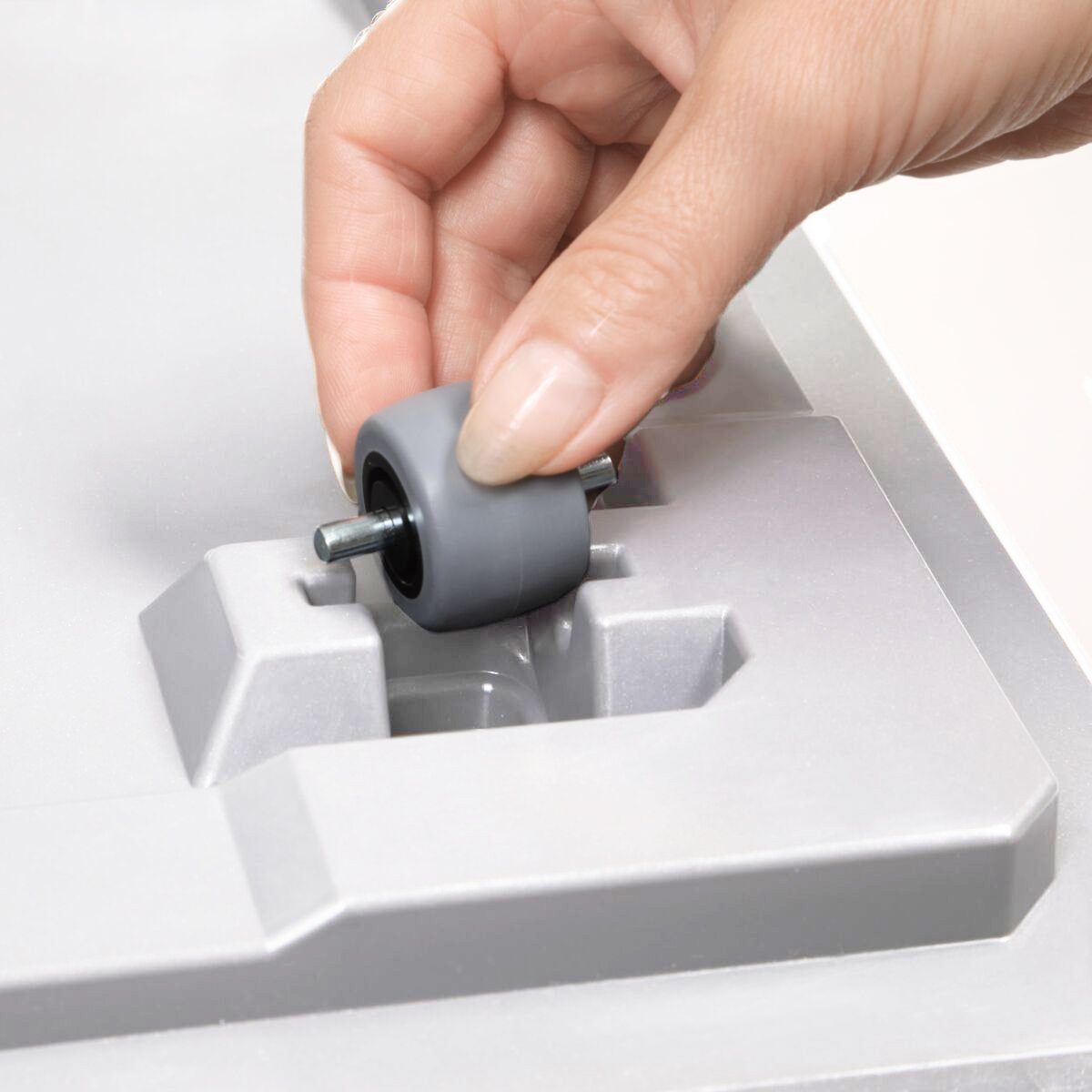 ONDIS24 Pflanzkübel Caro Beton Optik Blumenkübel mit Rollen aus Kunststoff 100% Recycled, frostsicher und UV-beständig