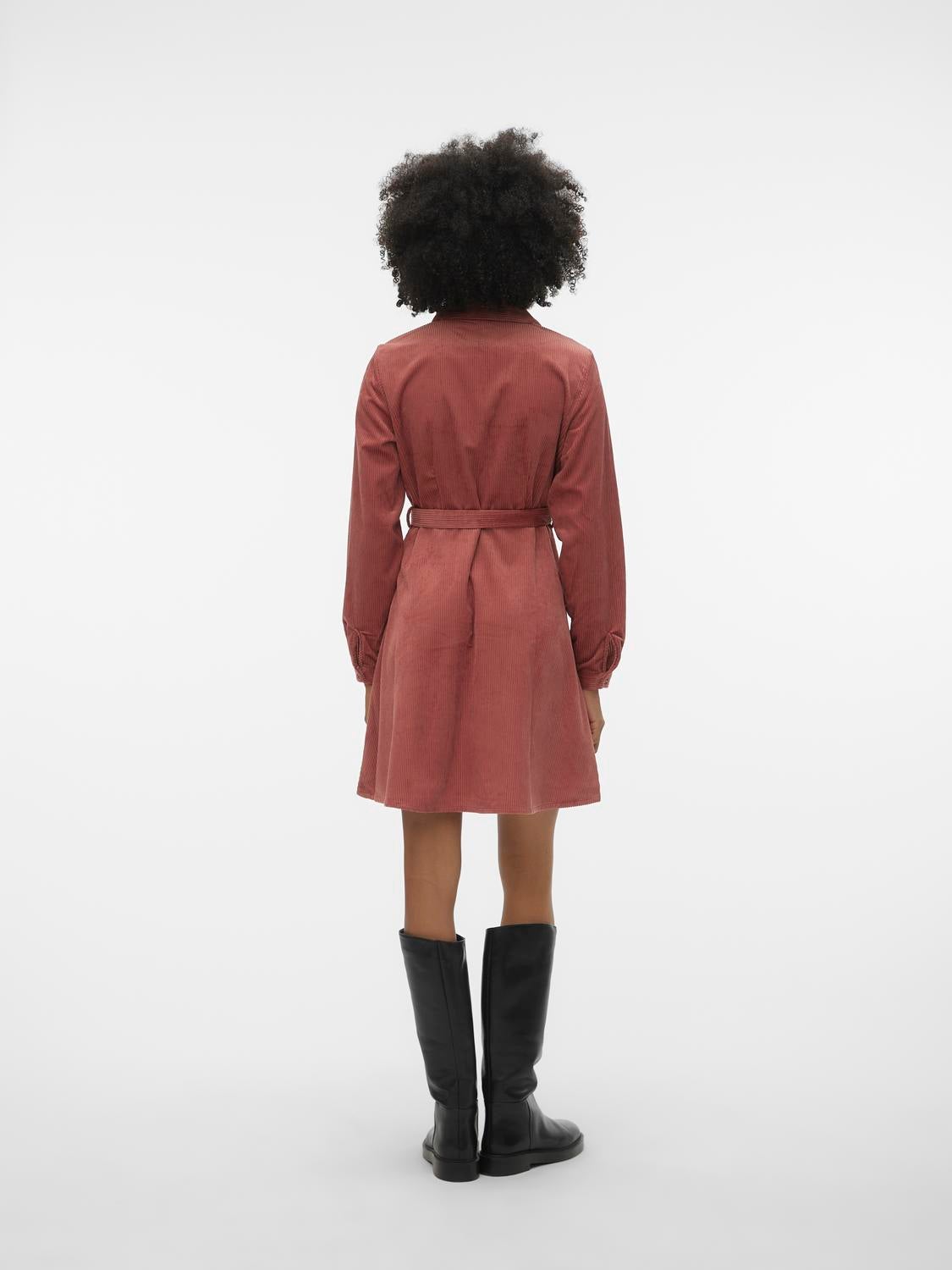 VMNINA Kurzes Kleid