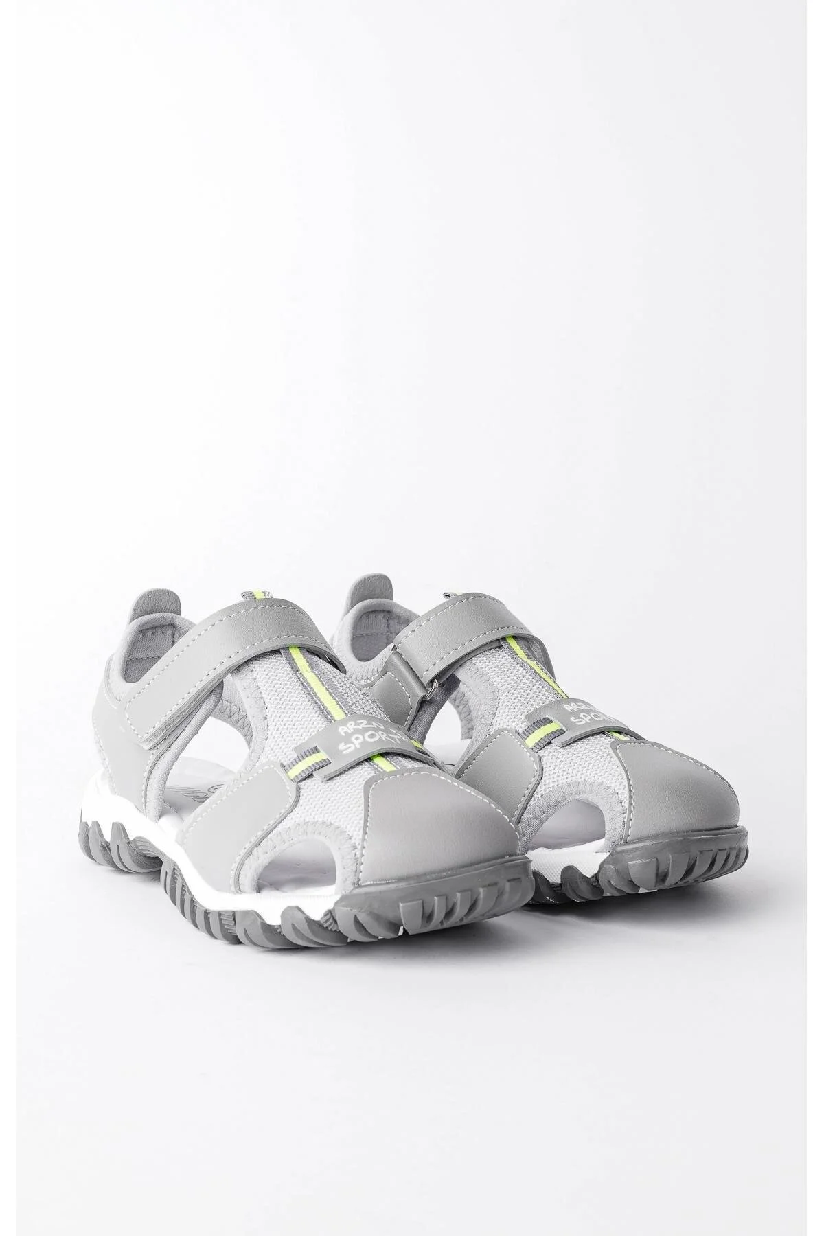 MUGGO  Tweety Garantierte tägliche orthopädische Unisex-Kindersandalen mit leichter Sohle, geschlossener Vorderseite und Klettverschluss