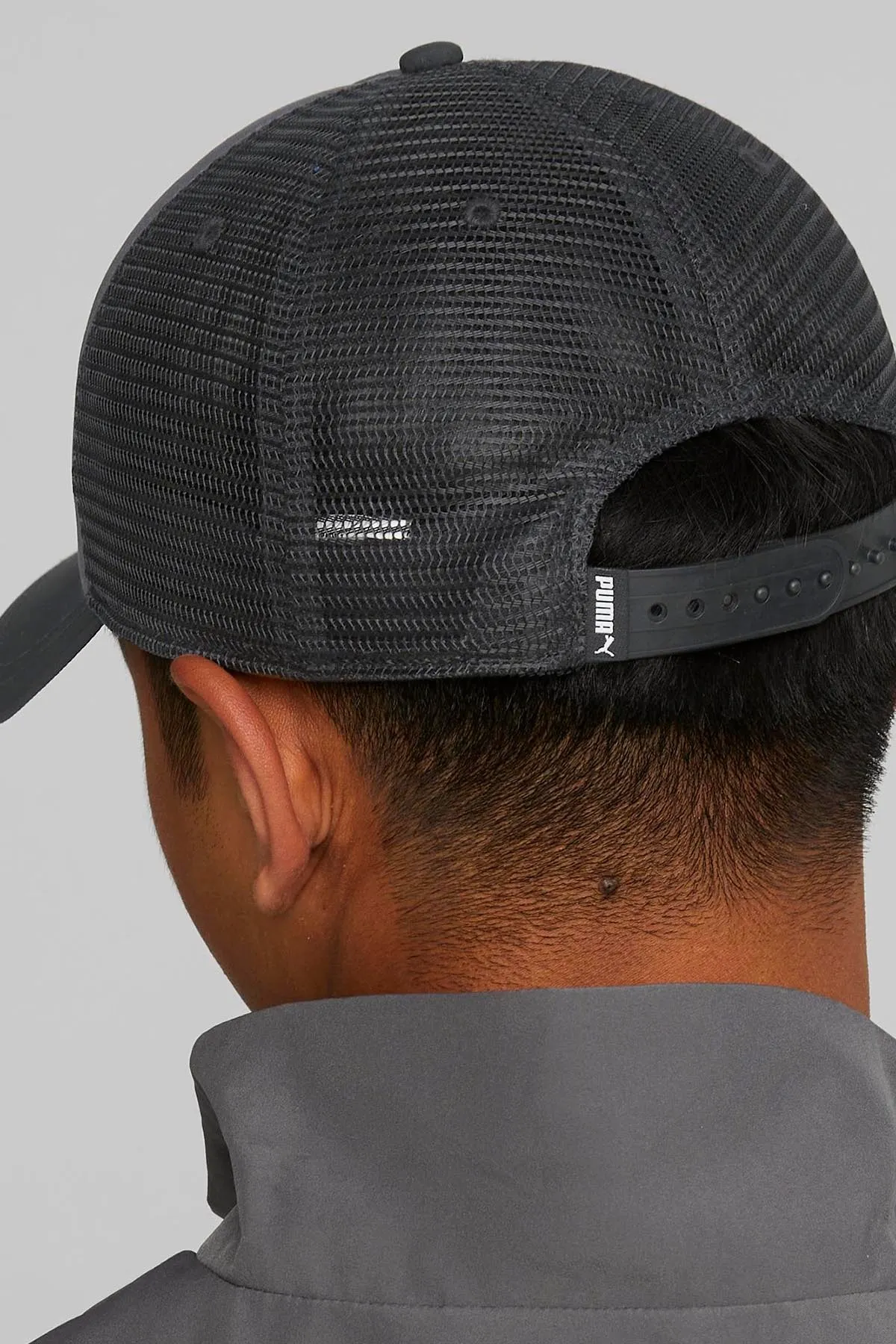 Puma  24033 Schwarzer Trucker für Unisex