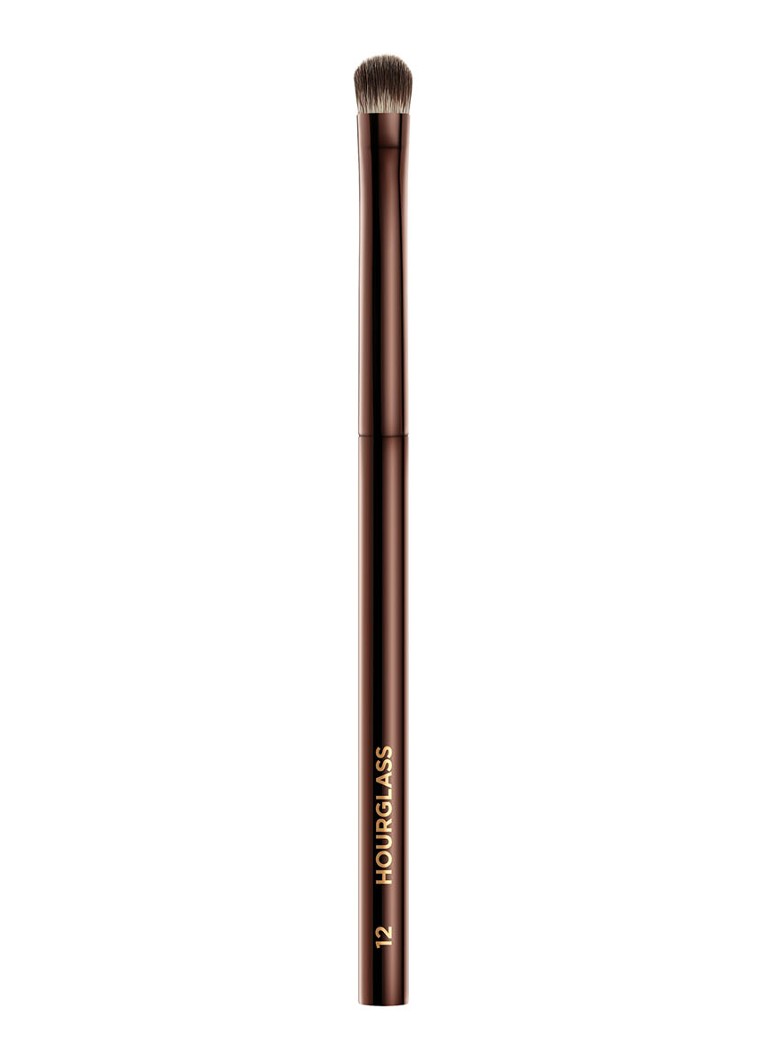 Hourglass Nº 12 Beveled Shadow Brush - eye shadow brush