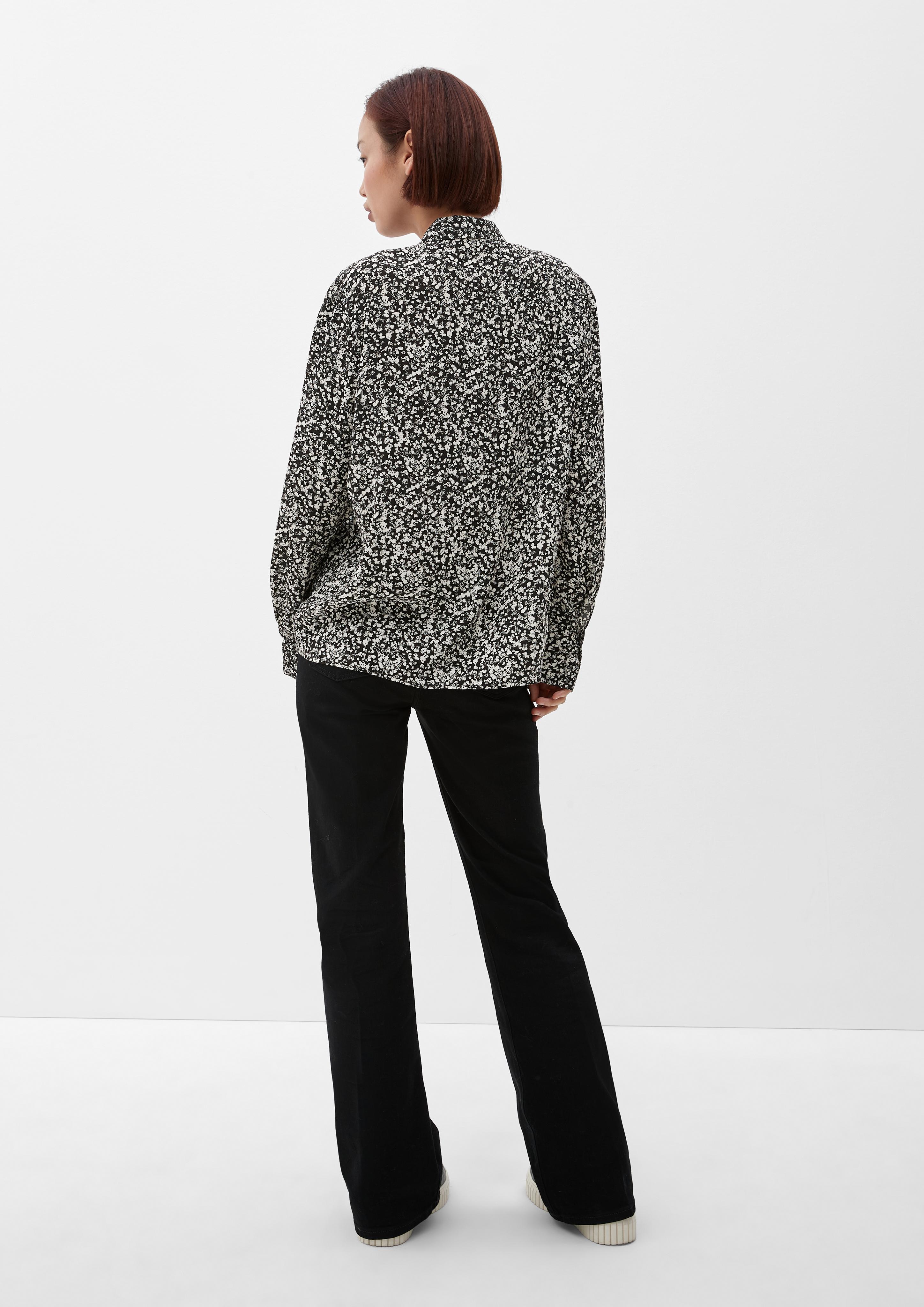 Bluse mit Schluppe  2120848-99A2