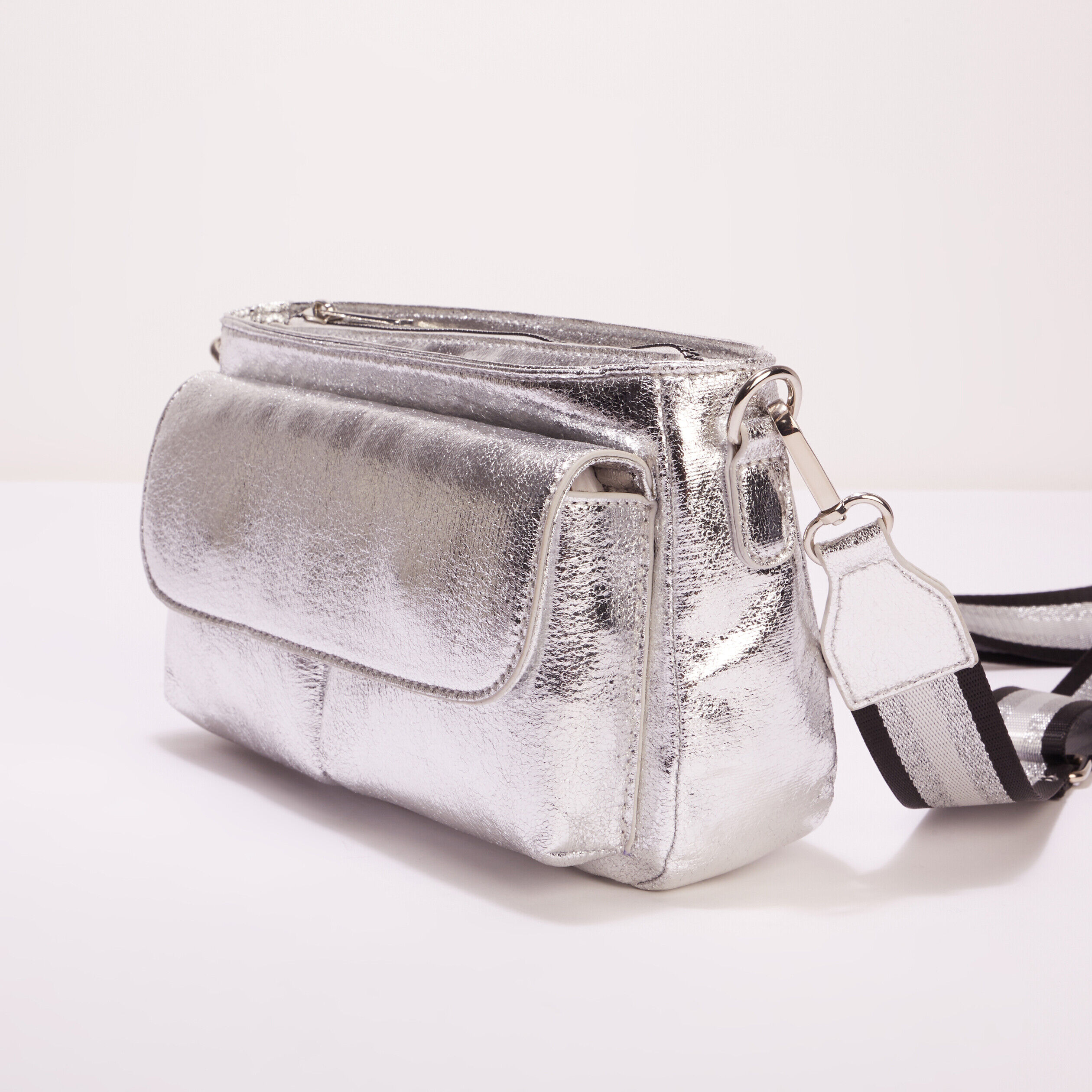 Sac pochette métallisé couleur argent femme | Cache Cache