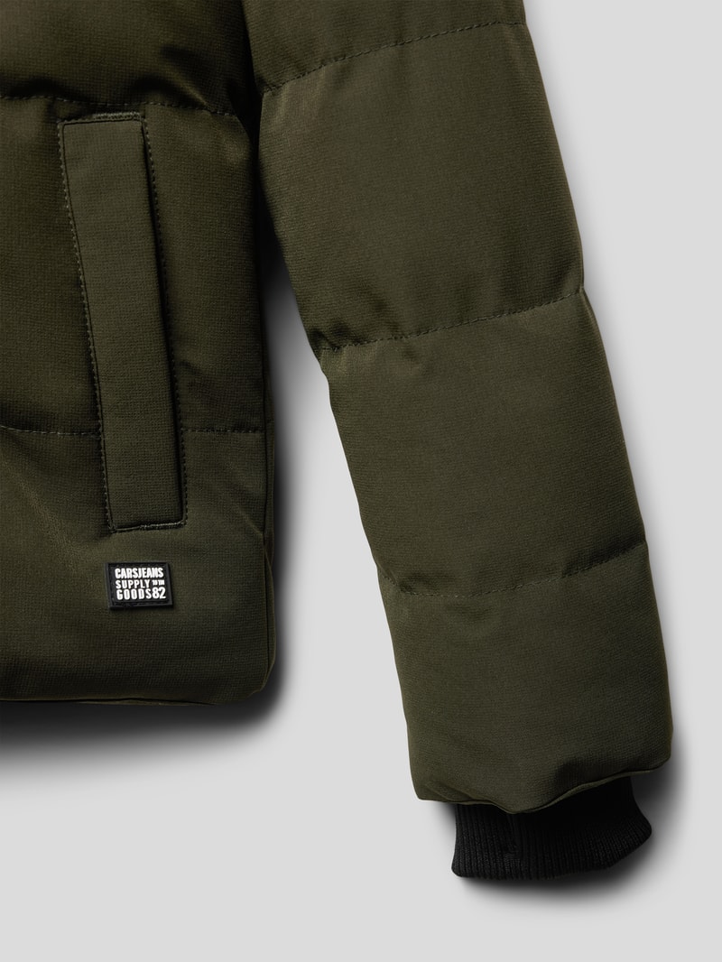 Steppjacke mit Kapuze Modell 'Arranzo' in olivgrün