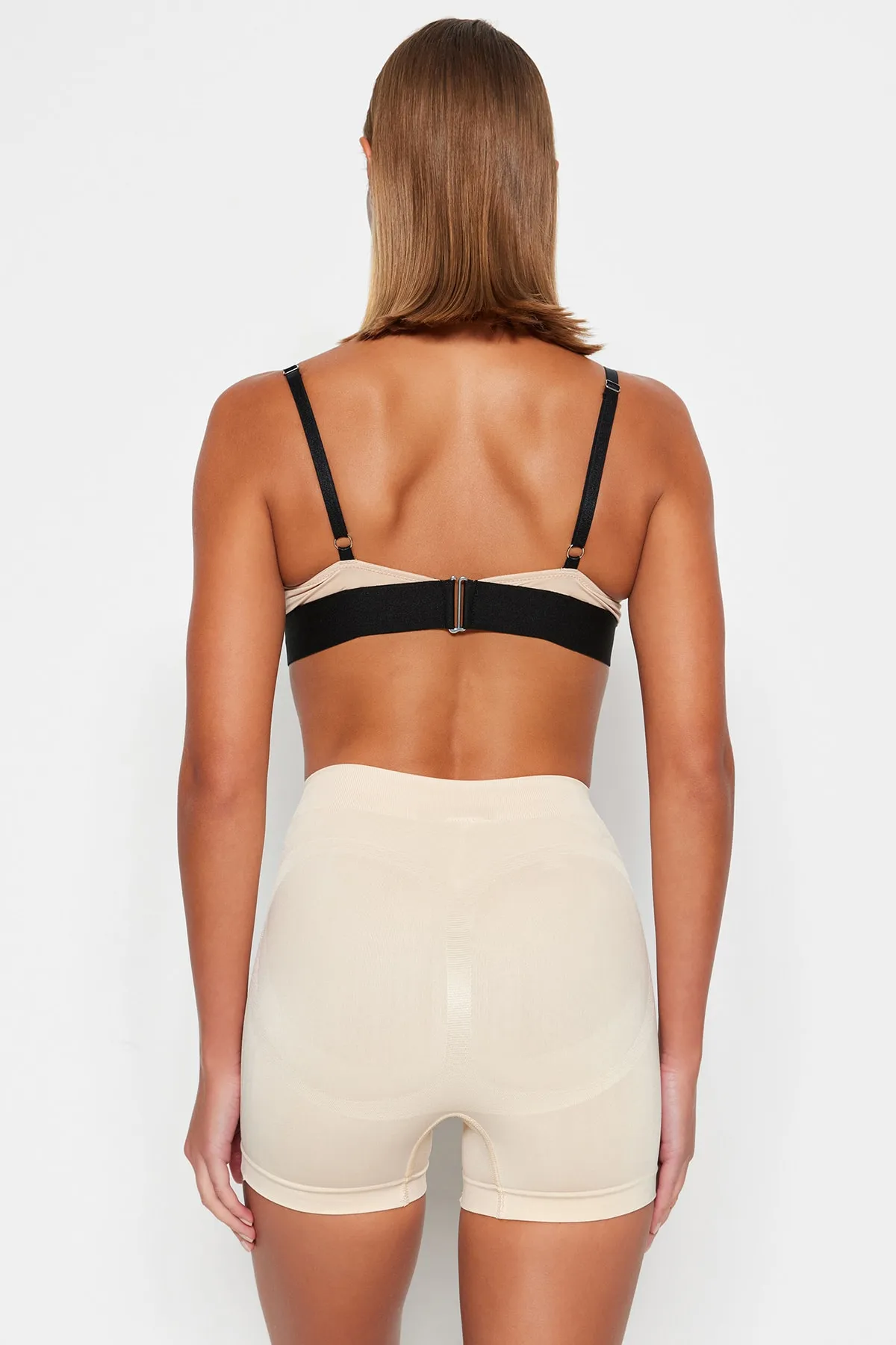 Trendyol Collection  Skin Seamless/Seamless Recovery Gestrickte Shorts Länge Korsett THMSS23KS00004