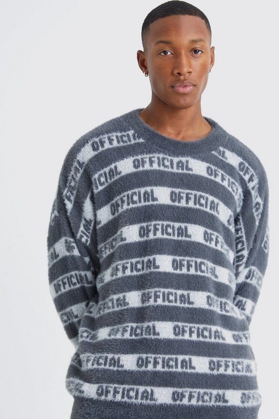 Flauschiger Oversize Pullover mit Official-Streifen