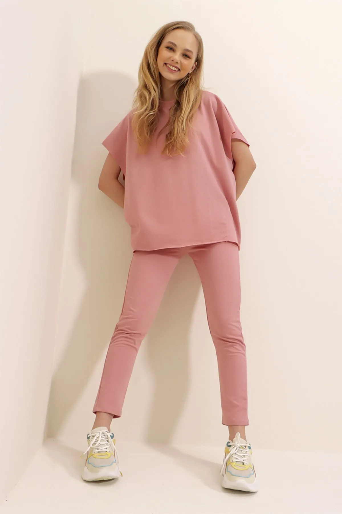 Trend Alaçatı Stili  Trainingsanzug - Rosa - Regular Fit