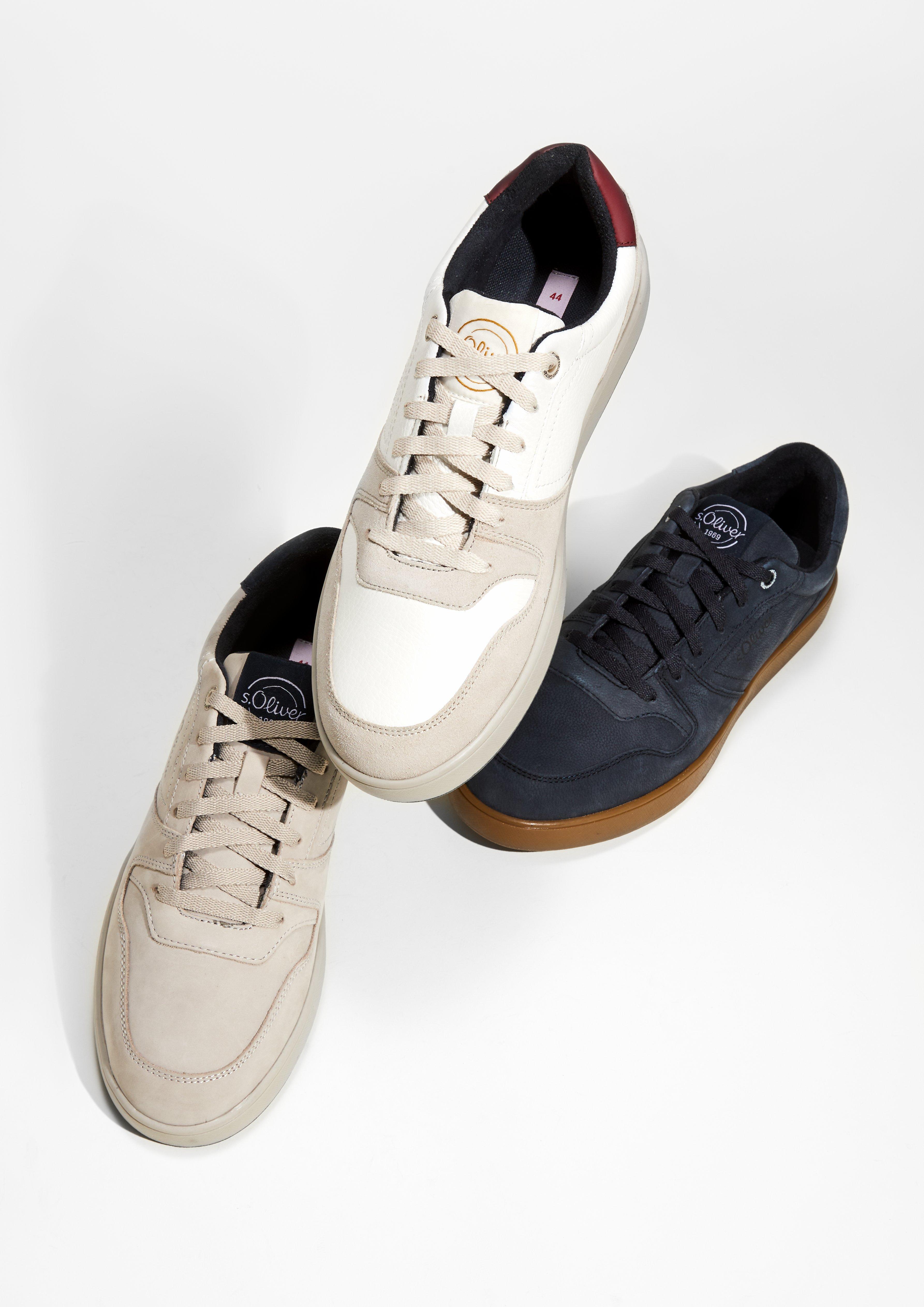 Sneaker aus Kunstleder  6008232-110