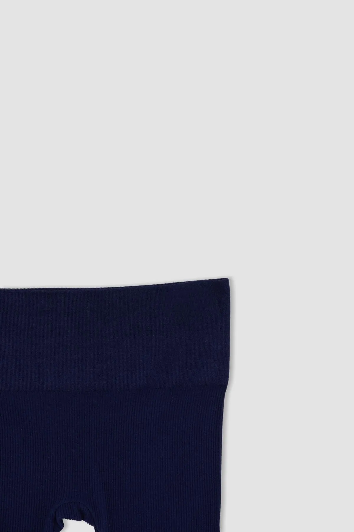 DeFacto  Nahtlose Sportstrumpfhose mit Passform