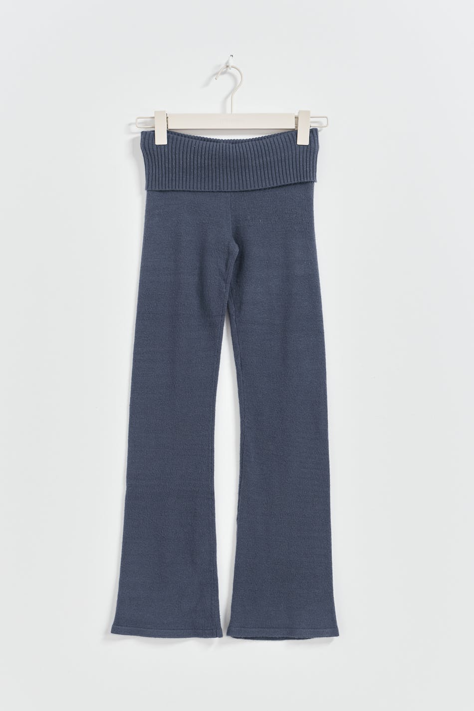 Knitted yoga pants