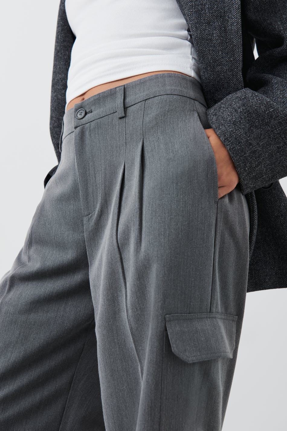 Tailored cargo trousers