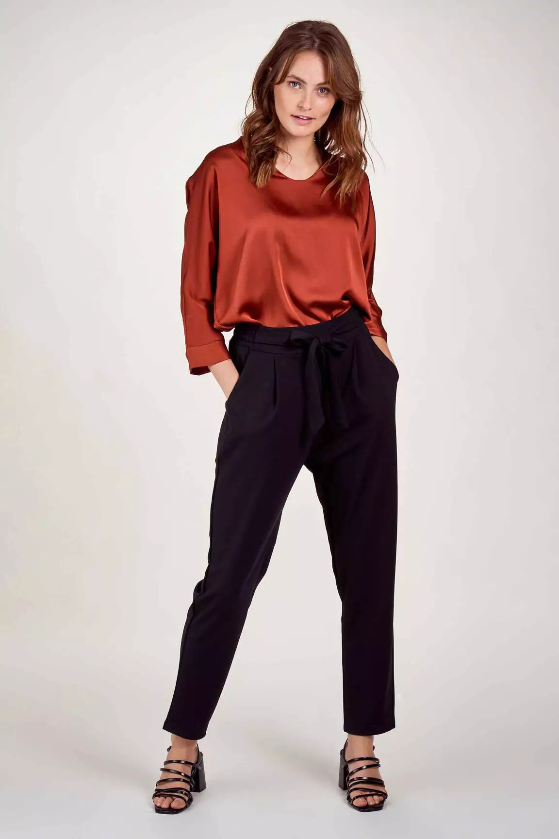 Terra Di Siena Blouses Femme couleur beige
