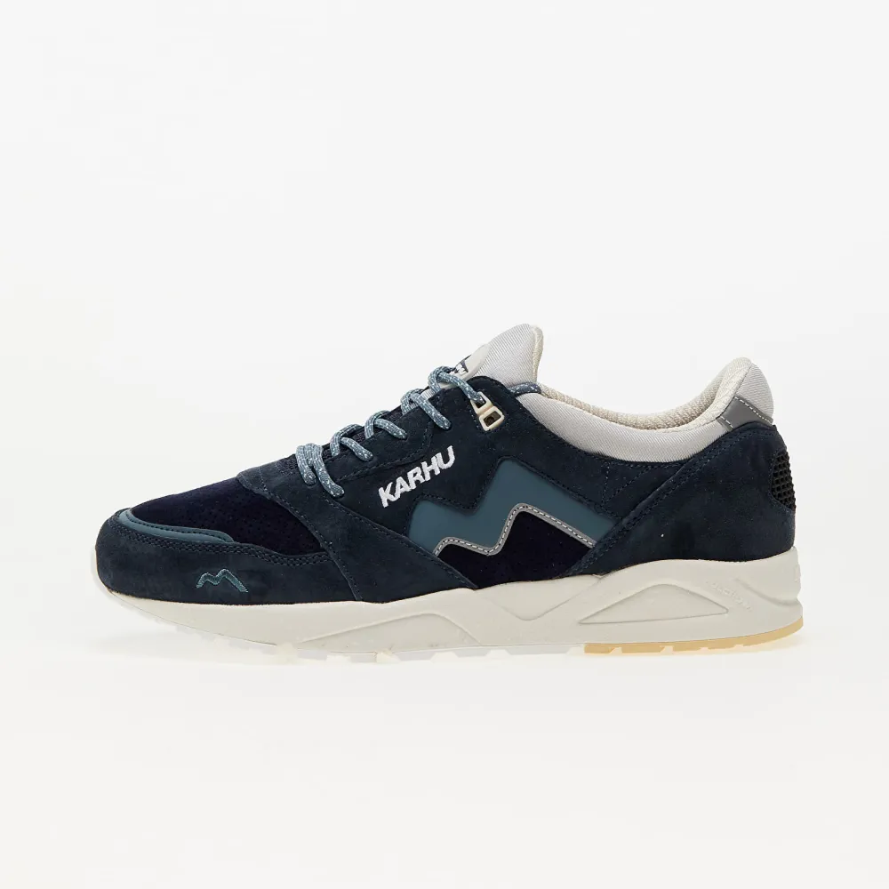 Karhu Aria 95 F803116 / blau