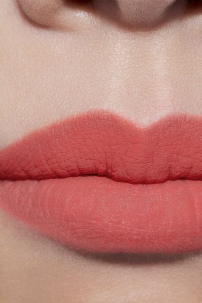 CHANEL ROUGE ALLURE LIQUID POWDER FLUID-LIPPENSTIFT MIT MATTEM PUDEREFFEKT