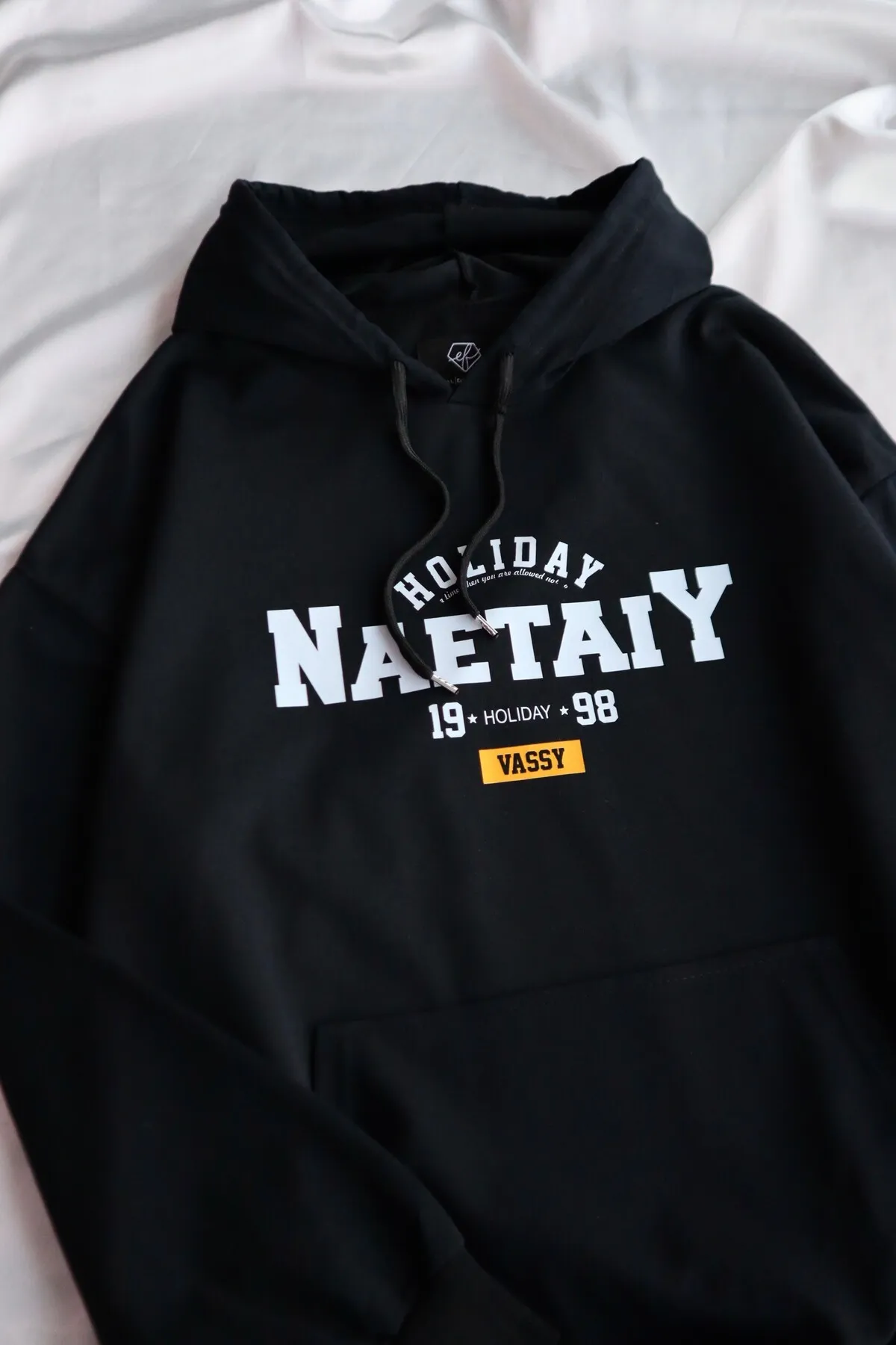 EFBUTİK  Schwarzes Weihnachts-Naetaiy-Sweatshirt mit Kapuze