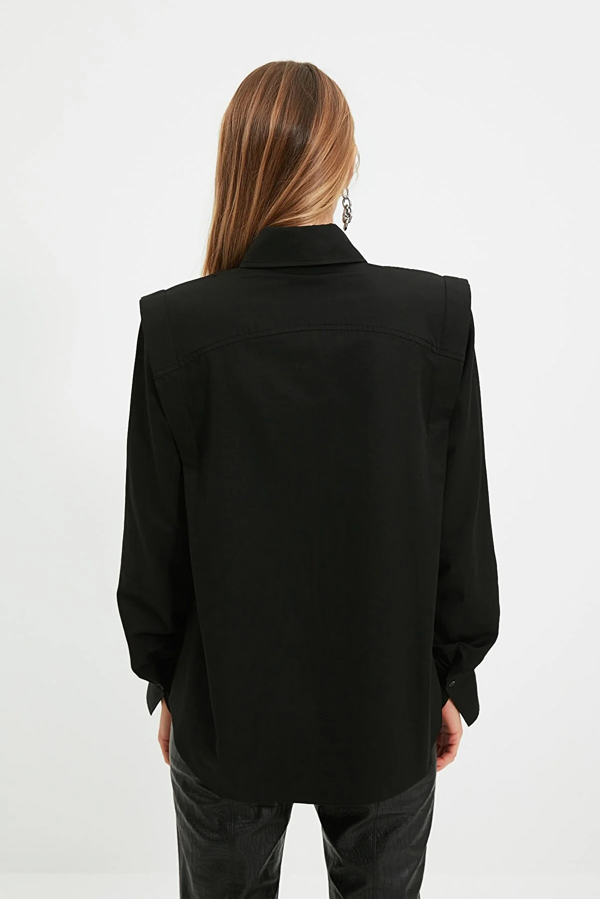 Trendyol Collection  Schwarzes Hemd mit Raffdetails