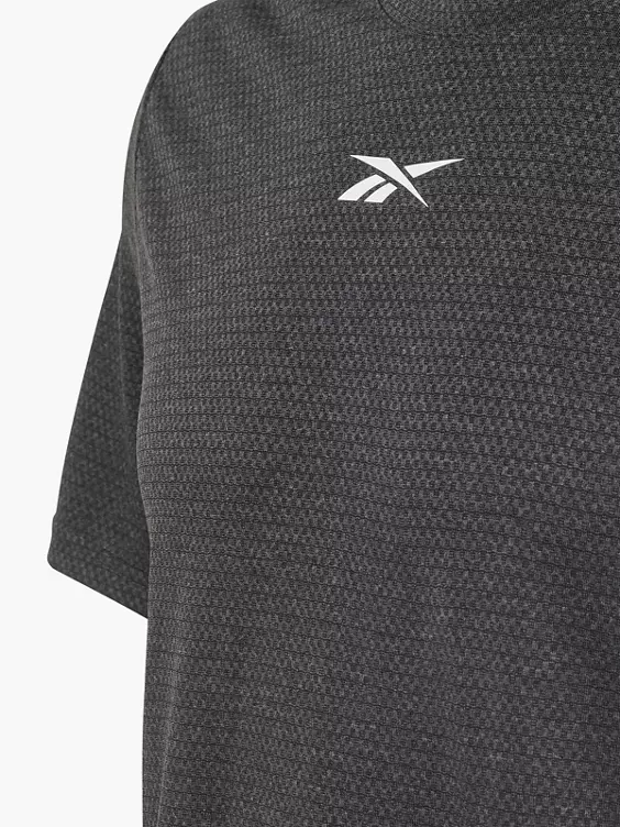 Reebok T-Shirt