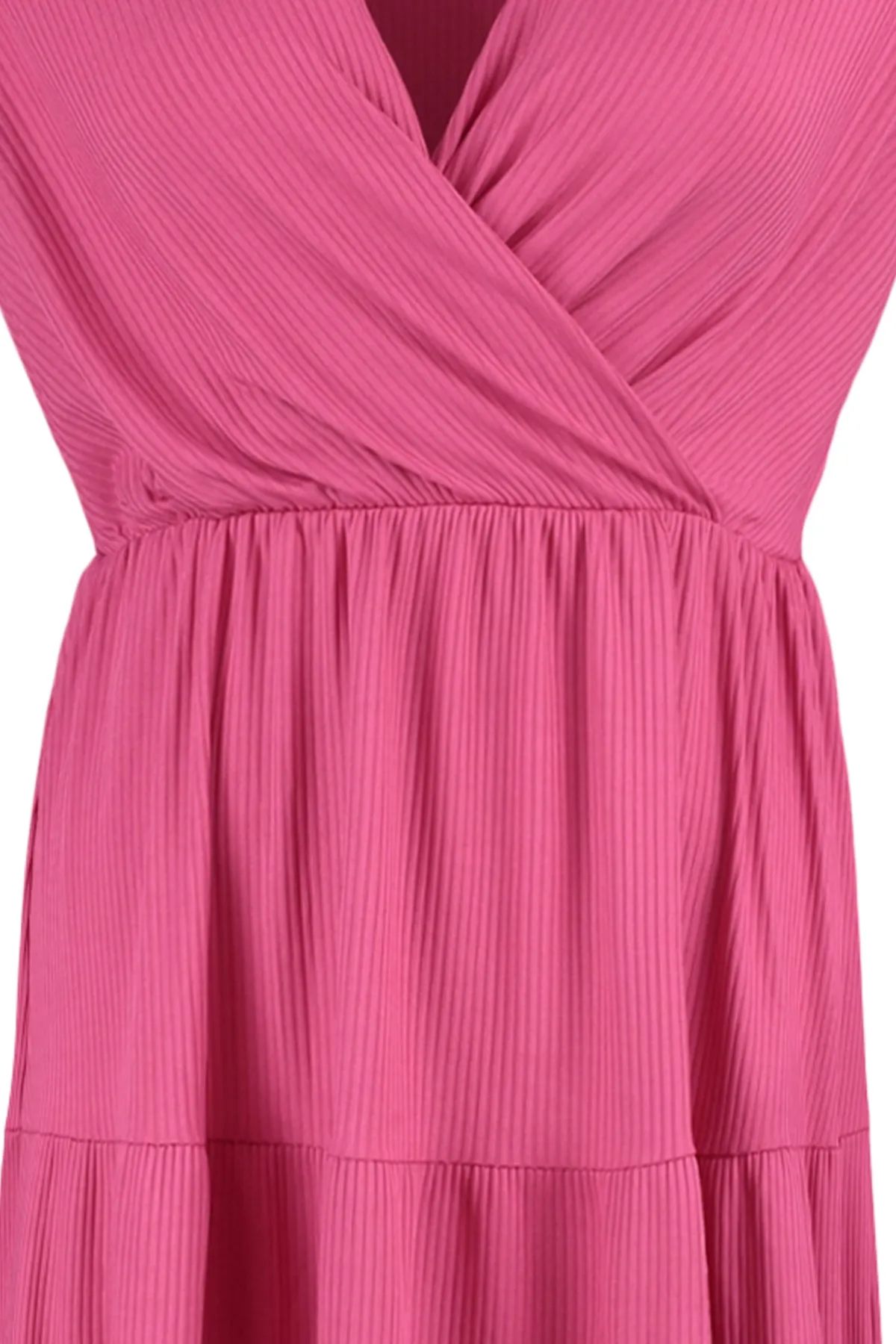 Trendyol Curve  Fuchsiafarbenes Strickkleid mit V-Ausschnitt und Blumenmuster TBBSS22EL1638