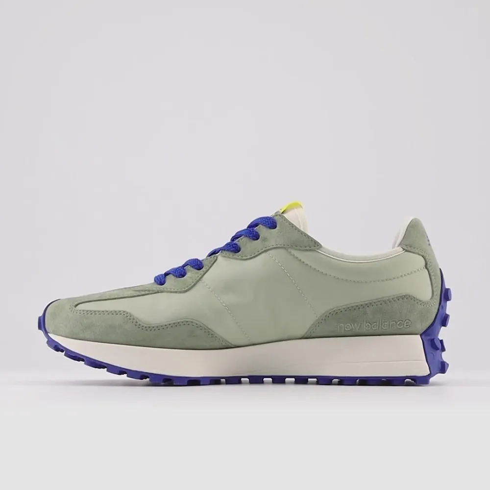 New Balance 327 U327FCP / grau