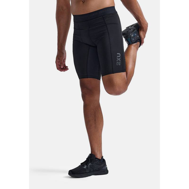 2XU Base Layer Compression Funktionsshorts Herren