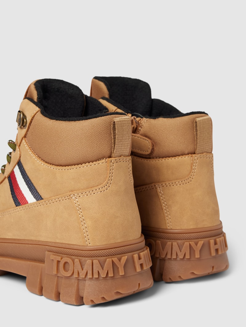 Boots mit Schnürverschluss Modell 'MICHIGAN' in camel