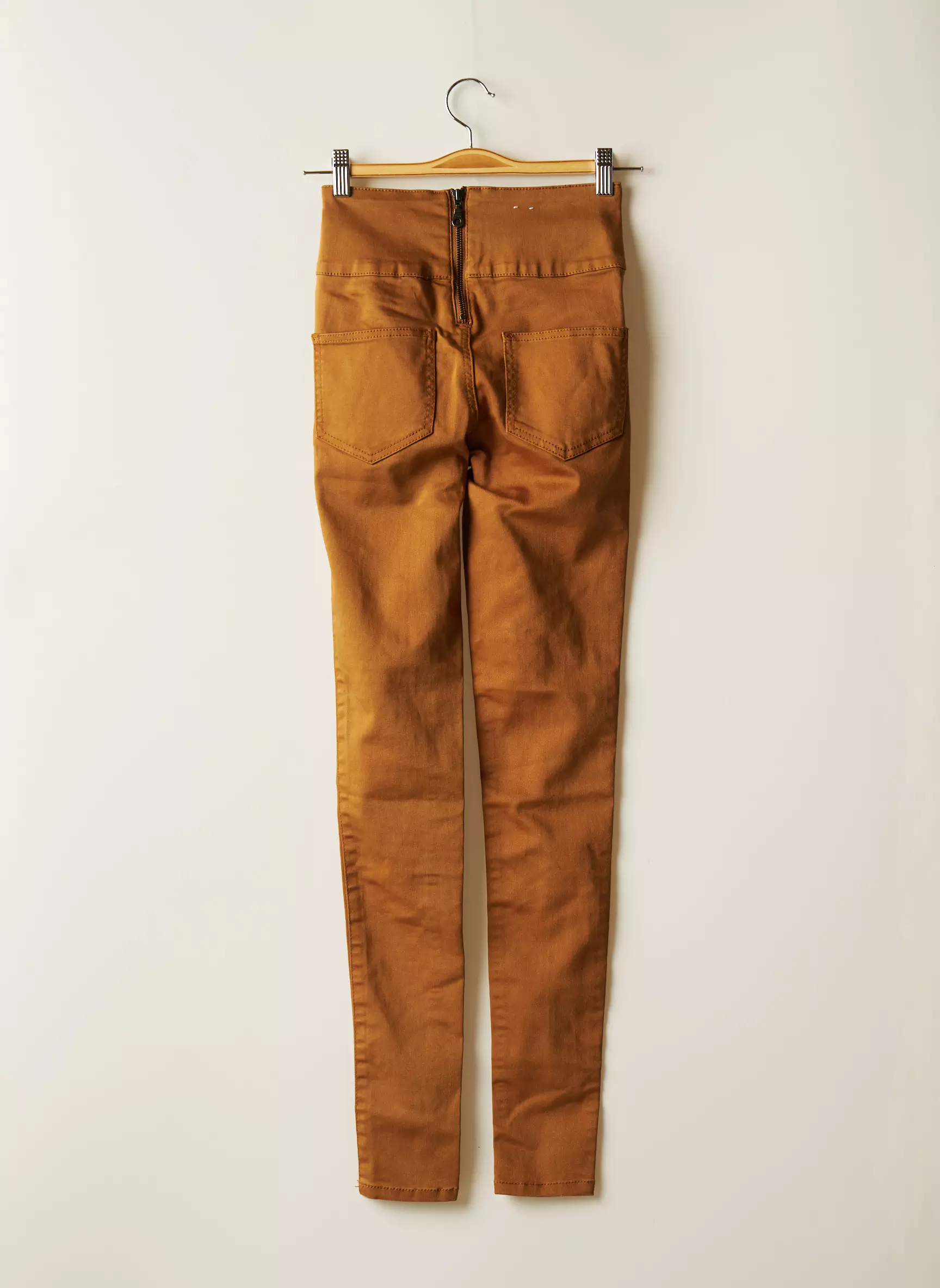 Pieces Pantalons Slim Femme couleur beige
