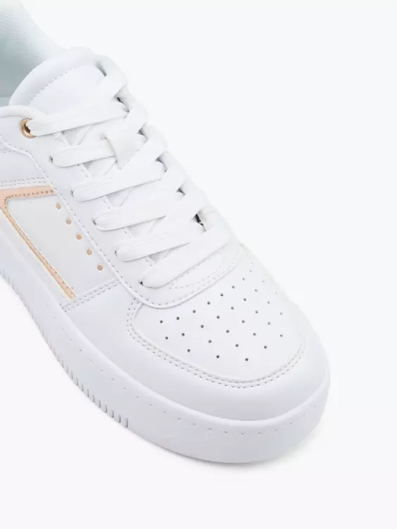 Graceland Platform Sneaker