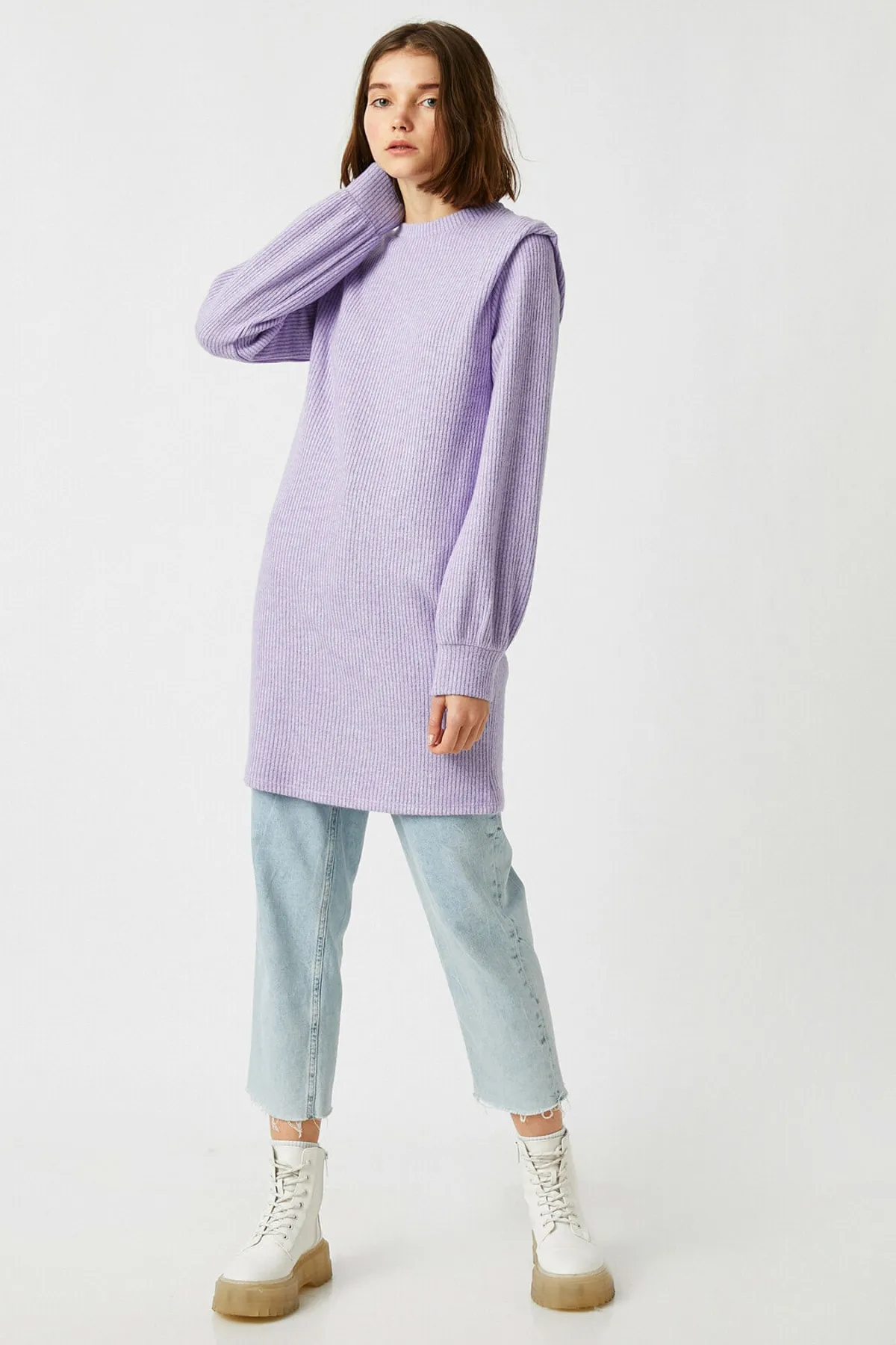 Koton  Lila Damen-Kurzkleid mit Rundhalsausschnitt und langen Ärmeln 1KAL88045IK