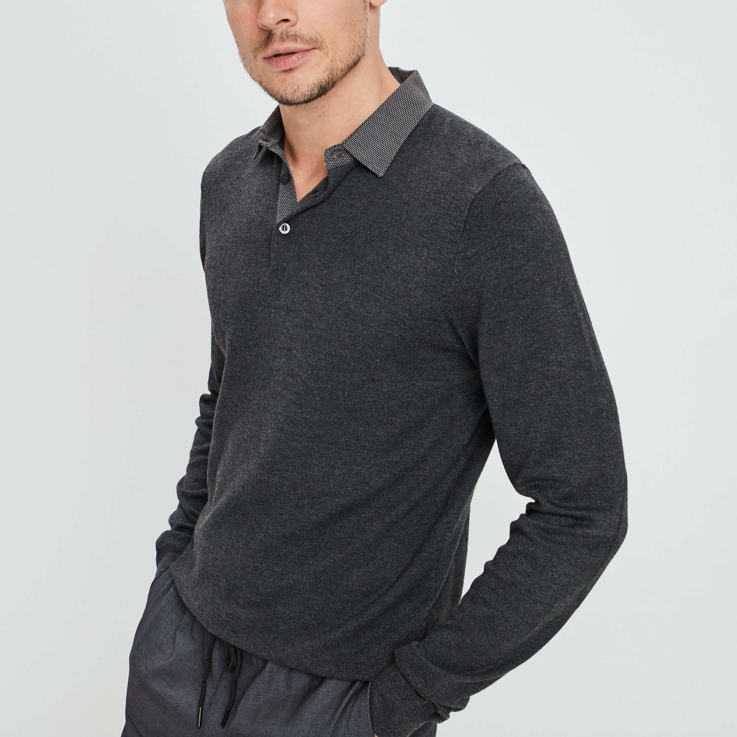 Pull avec col polo gris foncé homme | La Halle