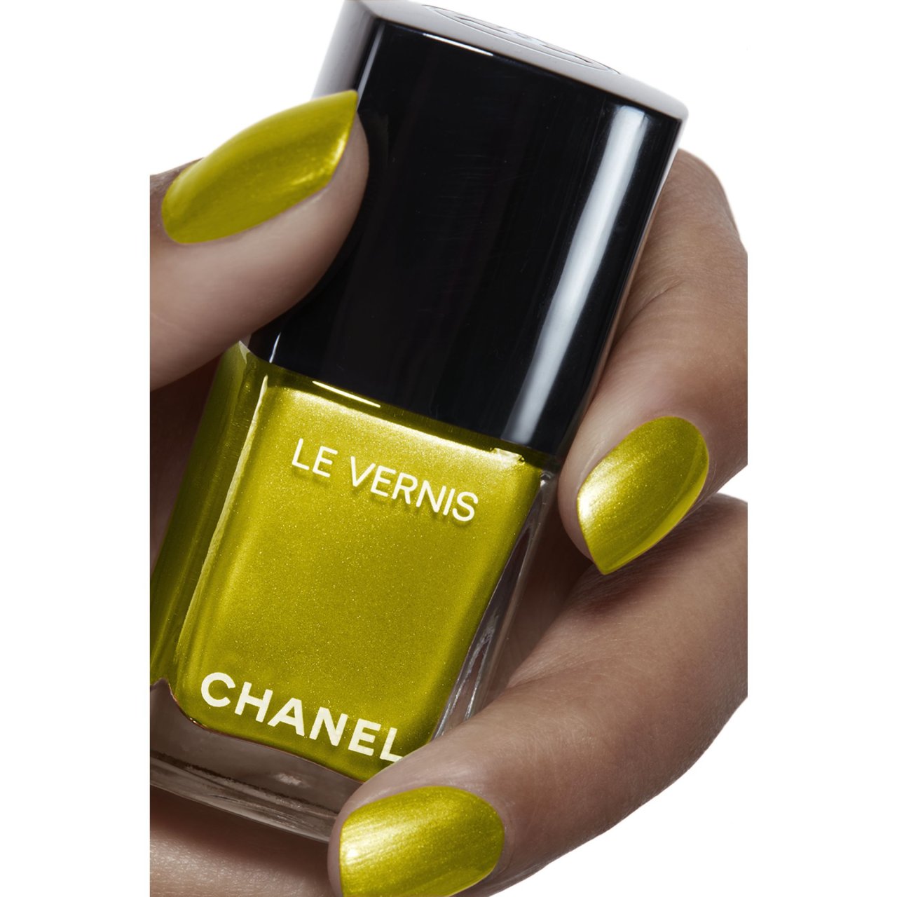 CHANEL LE VERNIS NAGELLACK – FARBE UND GLANZ MIT LANGEM HALT