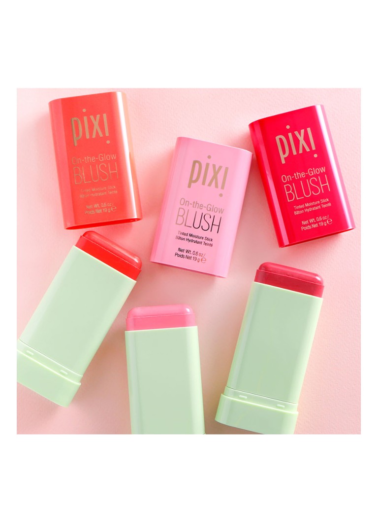 Fard de obraz iluminator Pixi On-The-Glow
