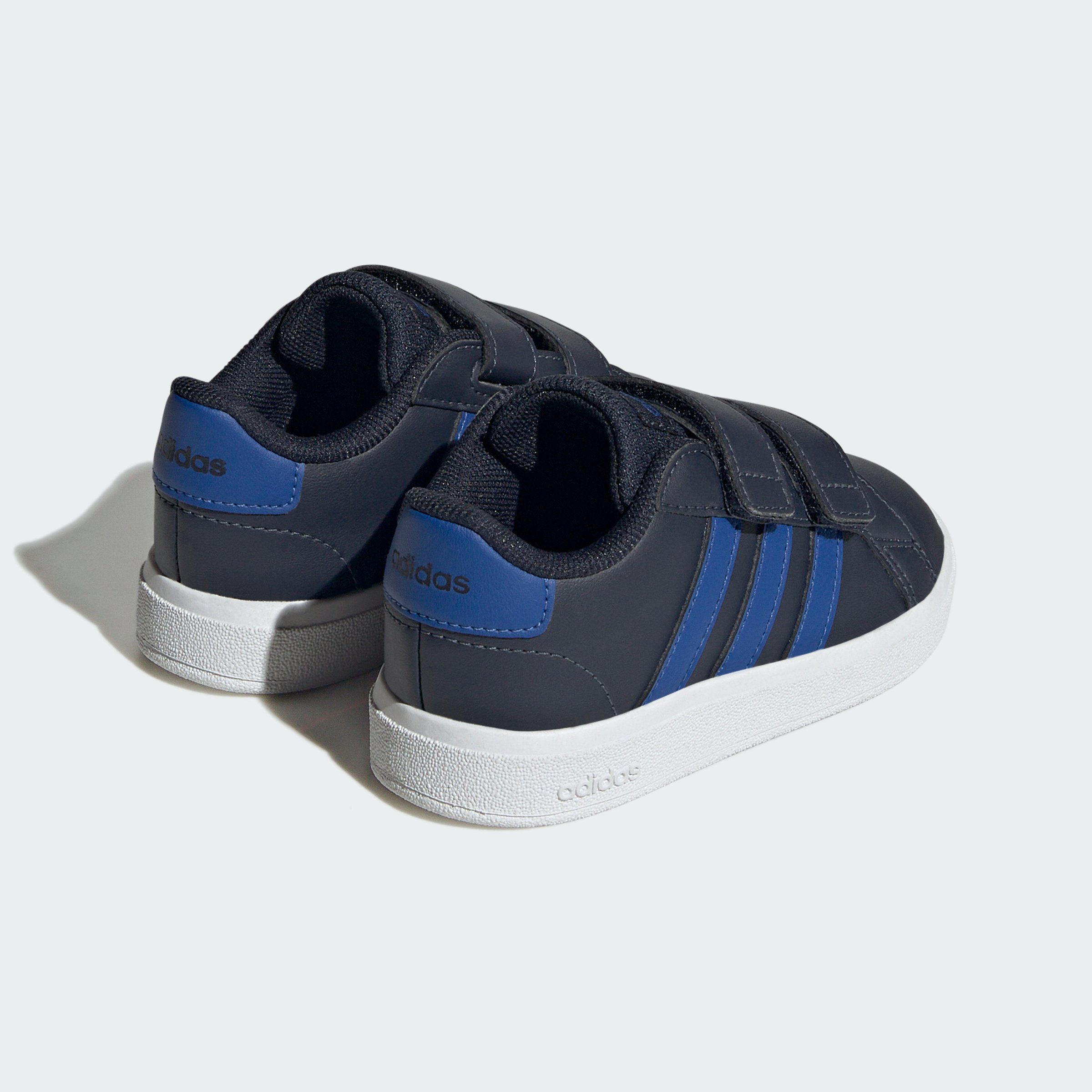 adidas Sportswear GRAND COURT LIFESTYLE HOOK AND LOOP Sneaker Design auf den Spuren des adidas Superstar