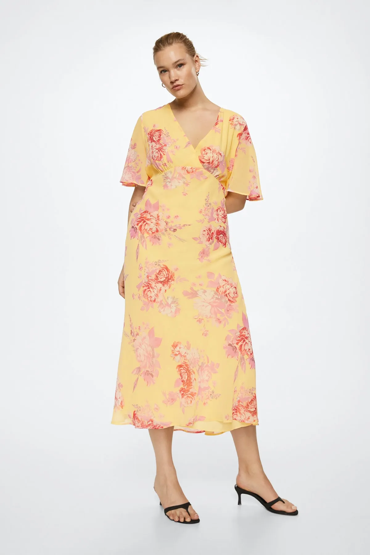 MANGO  Gelbes Damenkleid 27057131