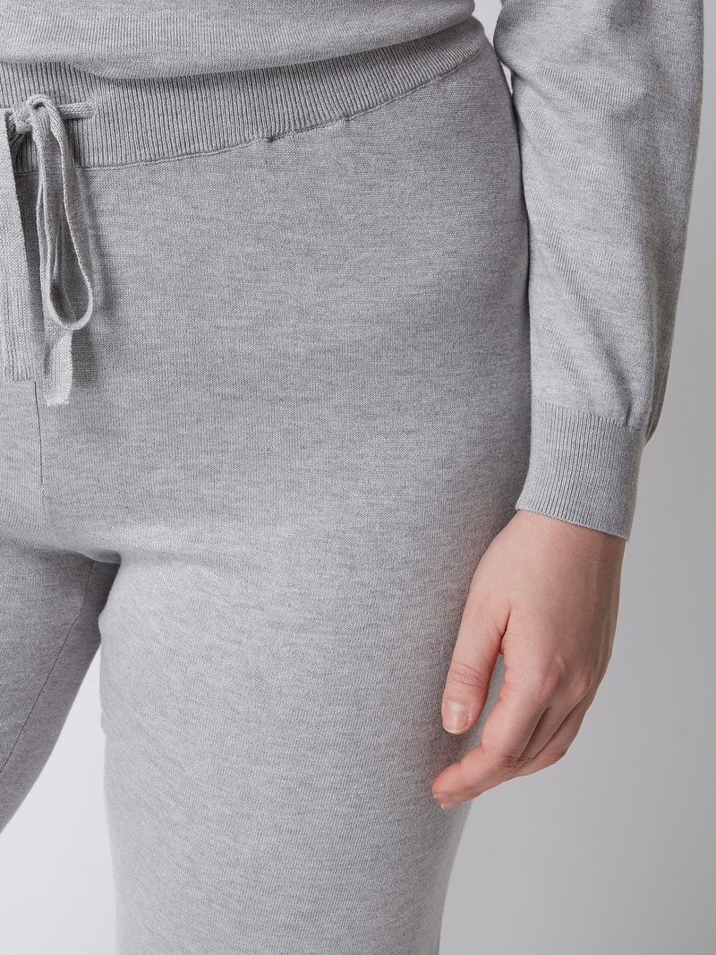 PLUS SIZE Strickhose aus Viskosemischung Modell 'Edith' in hellgrau meliert
