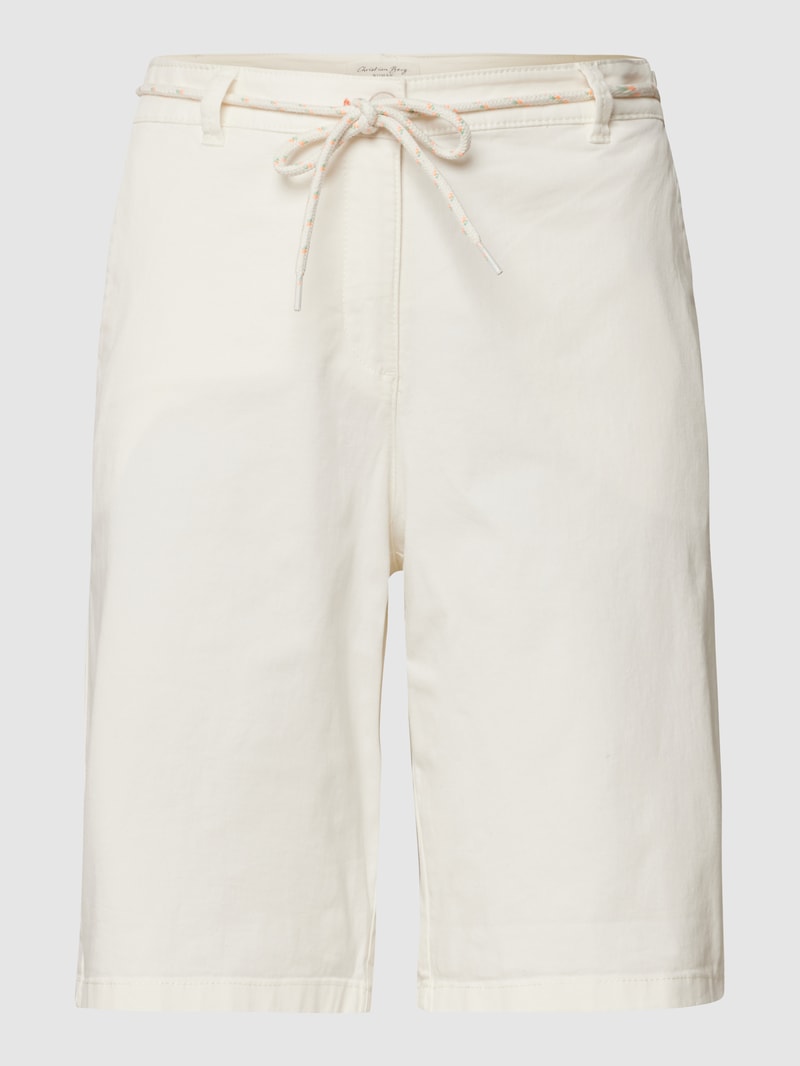Bermudas mit seitlichen Eingrifftaschen in offwhite