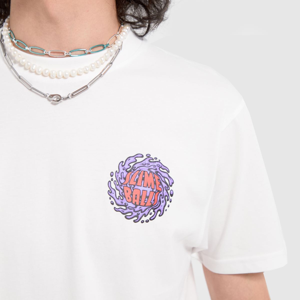 Santa Cruz – Vit t-shirt med SB-logotyp