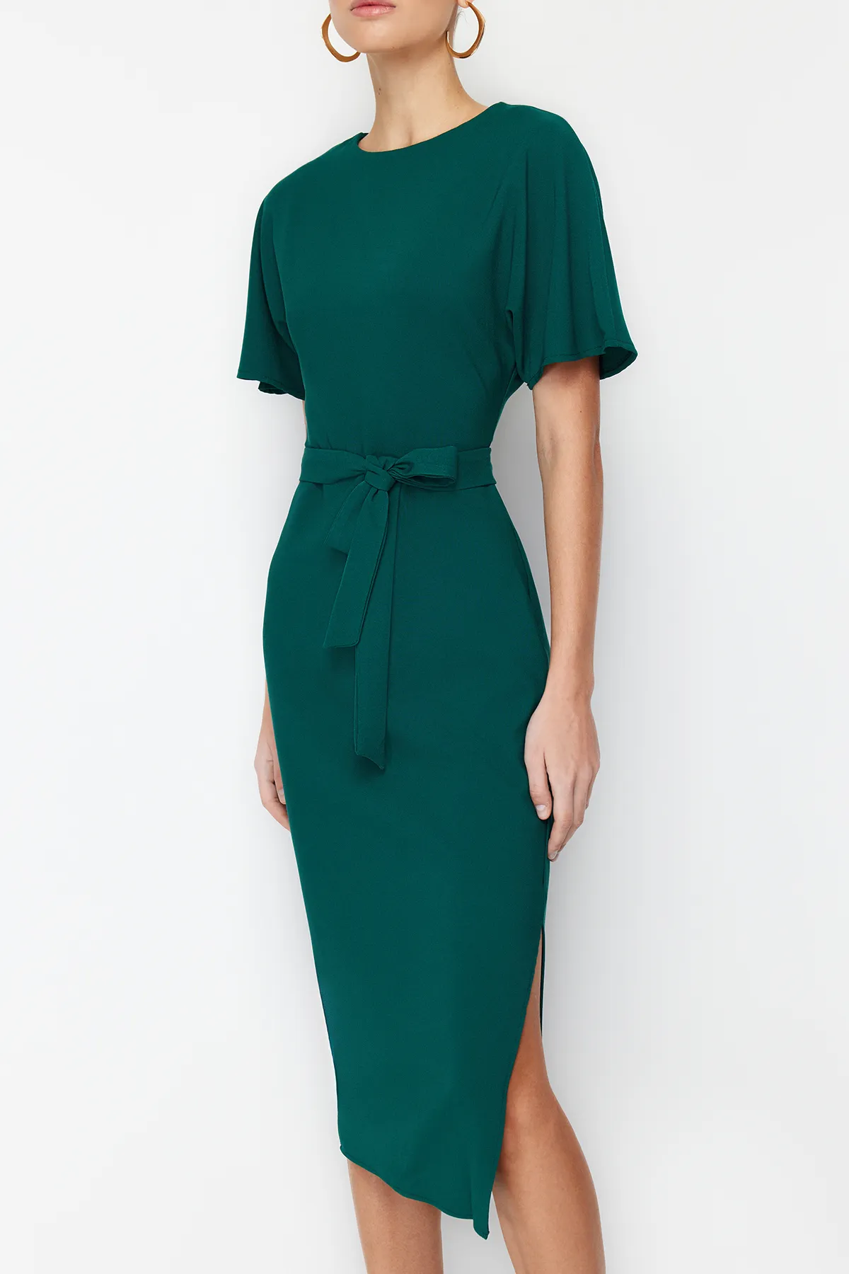 Trendyol Collection  Smaragdgrünes gewebtes Midikleid mit Gürtel TWOSS24EL00512