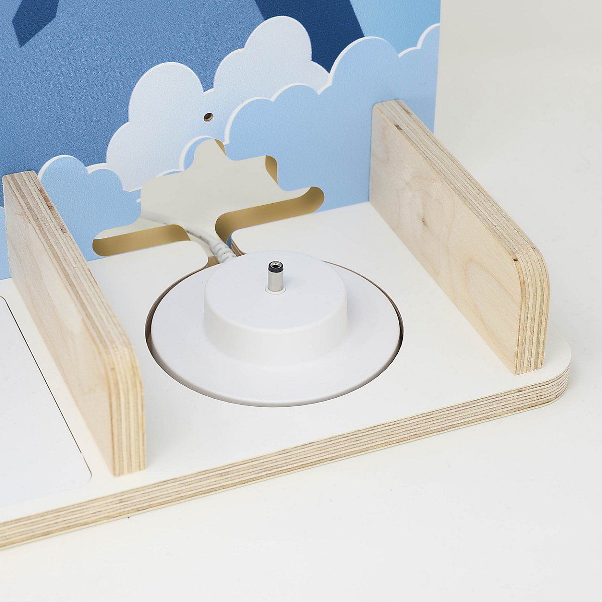 Regal für Musikbox 