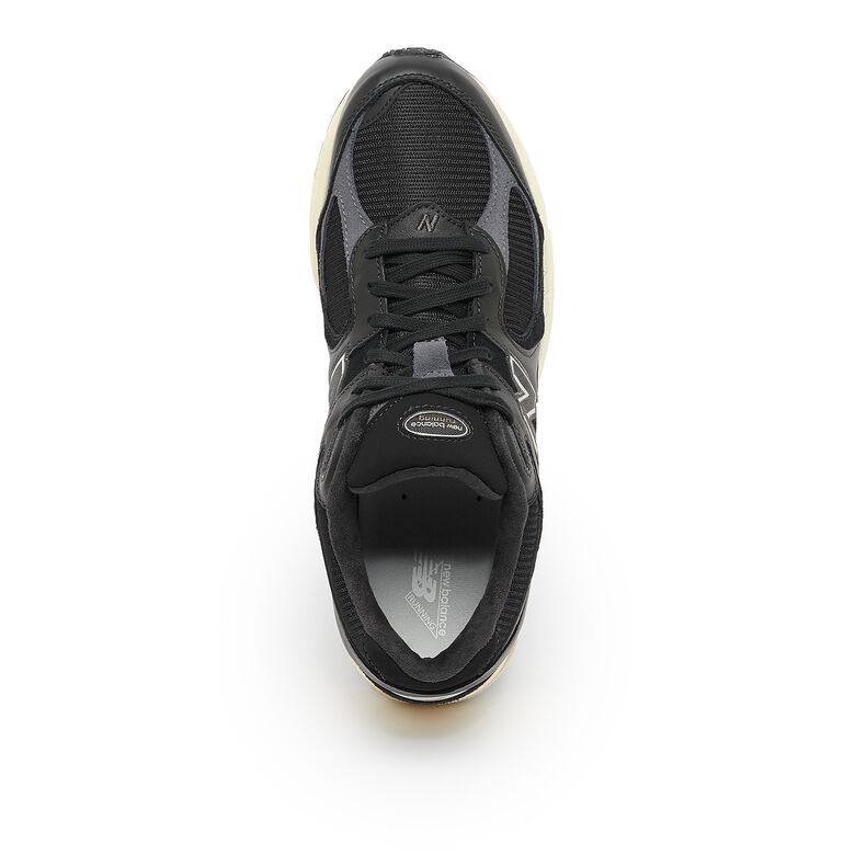 New Balance M2002RIB Black