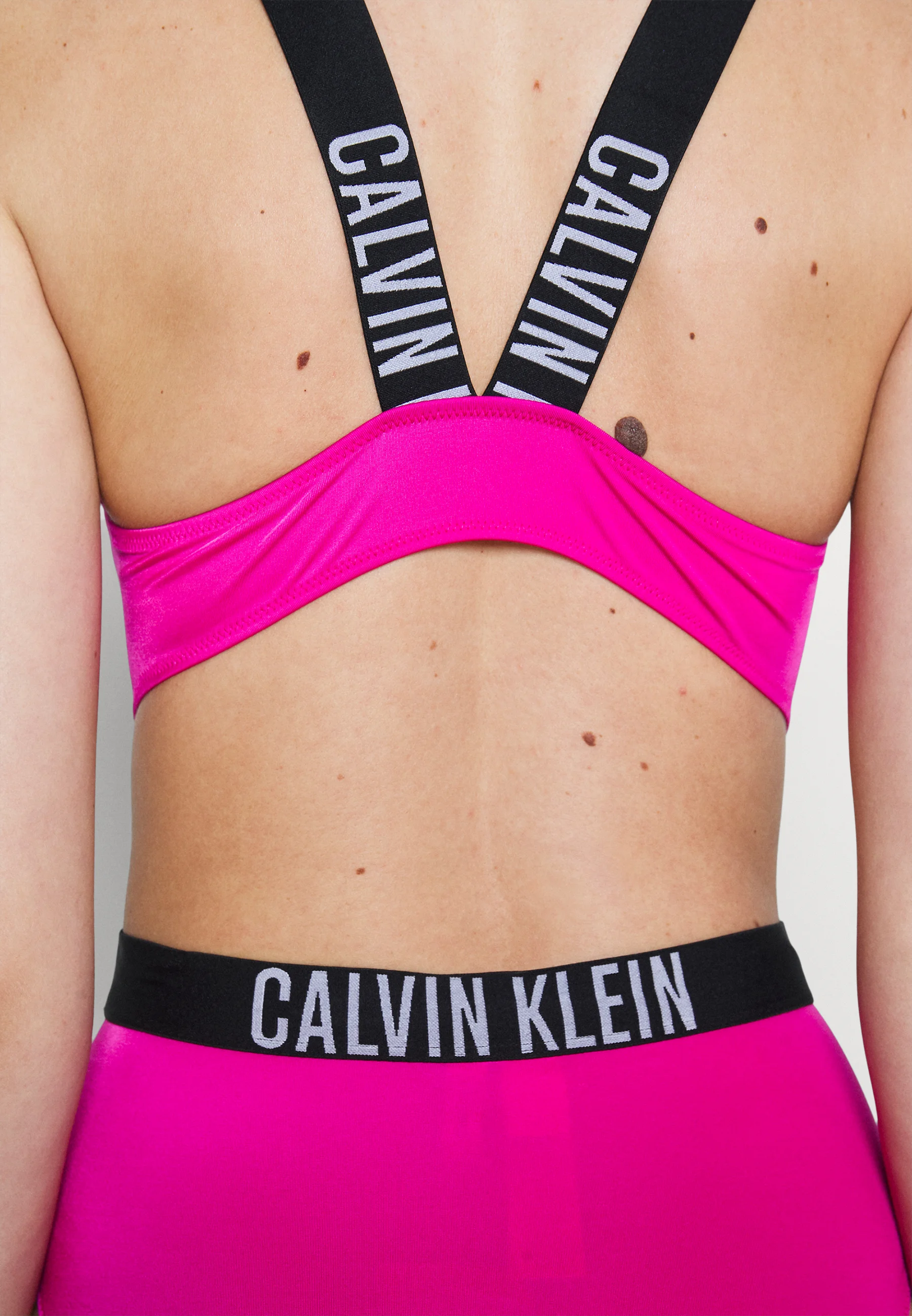 Traje de baño entero Calvin Klein INTENSE POWER CUT OUT - Traje de baño