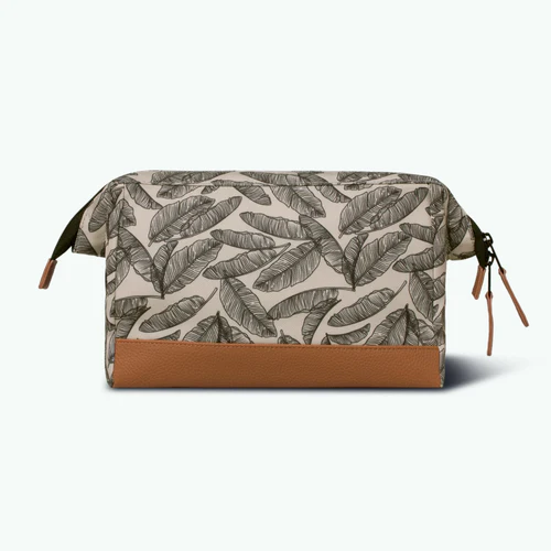 Andrassy UT cream toiletry bag
