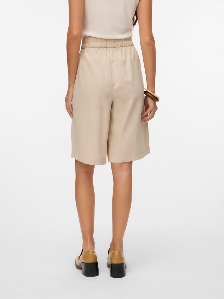 Vero Moda Shorts in Silver Lining günstig kaufen